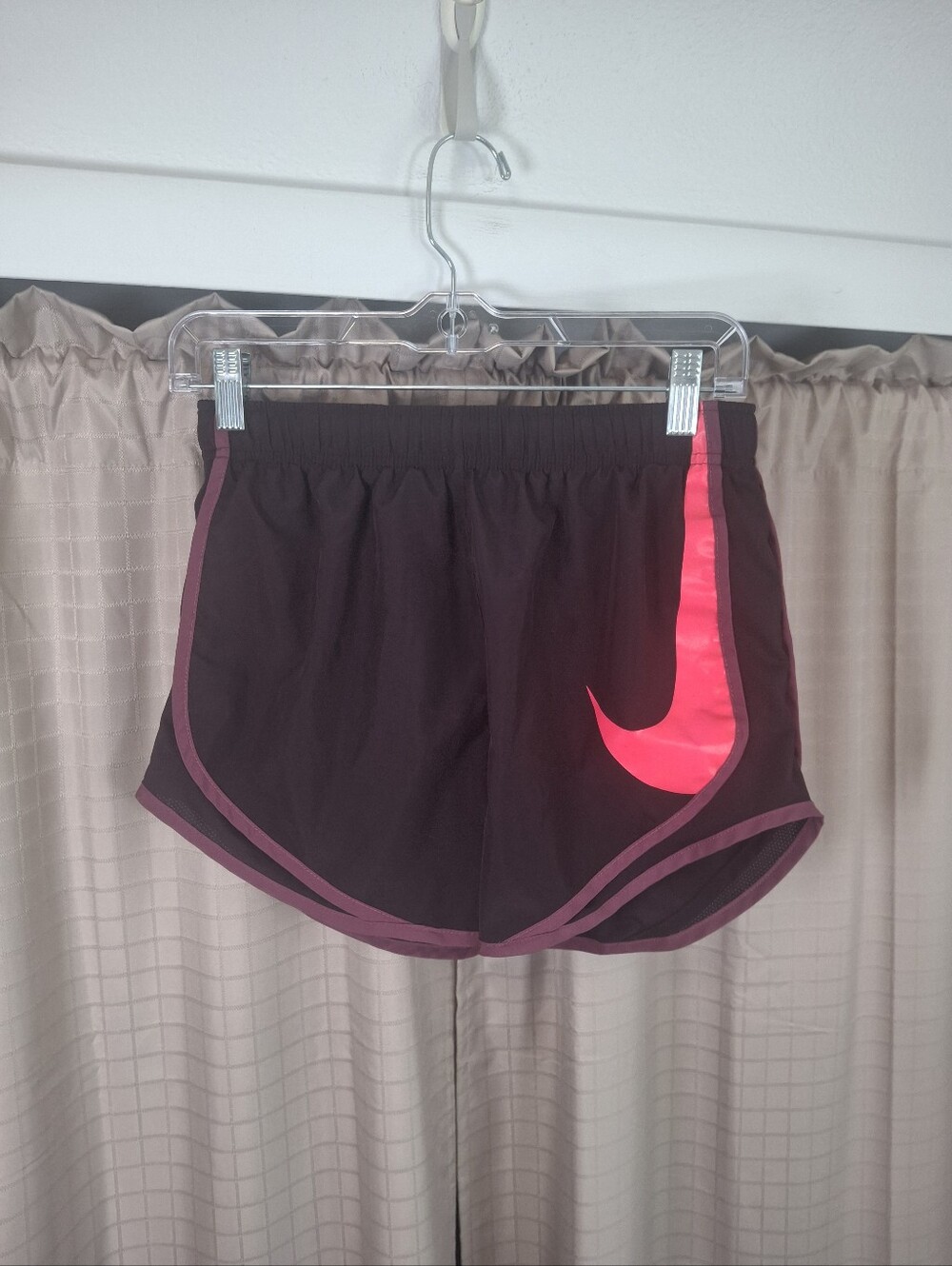 Nike Dri Fit Tempo Running Activewear Shorts Purple Drawstring Waist Size Small